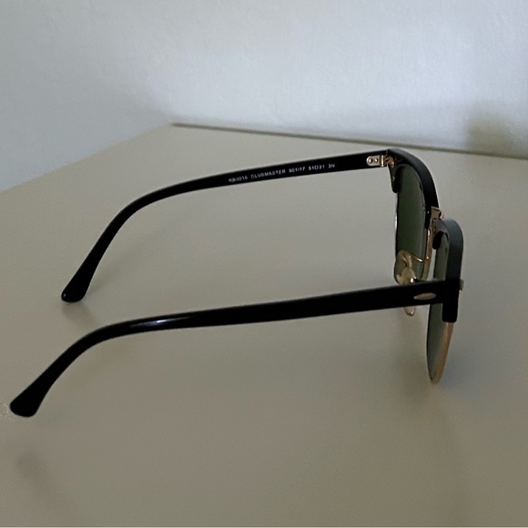 Women’s Ray-Bans - Picture 2 of 12